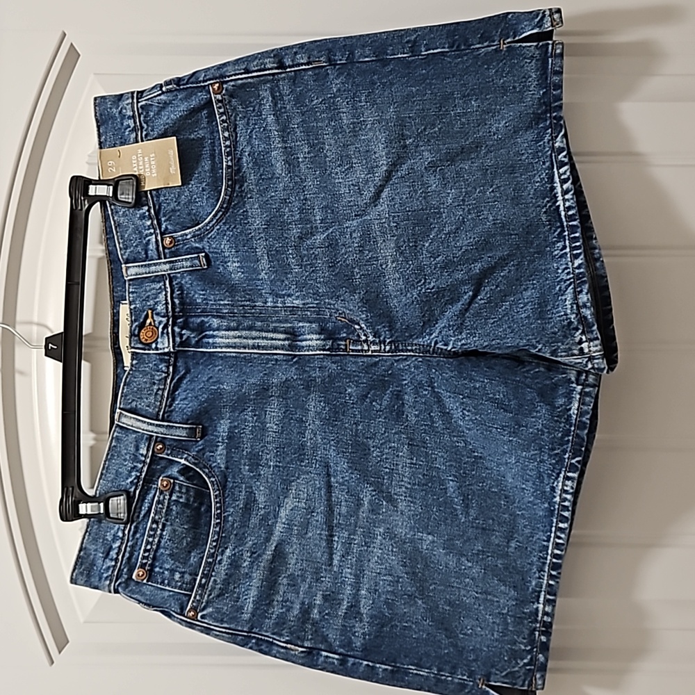 *NWT* Madewell Relaxed Mid-Length Denim Shorts - Picture 2 of 11